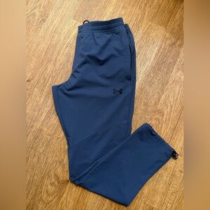 Under Armour Men's Navy Blue Lightweight Jogger Pants
